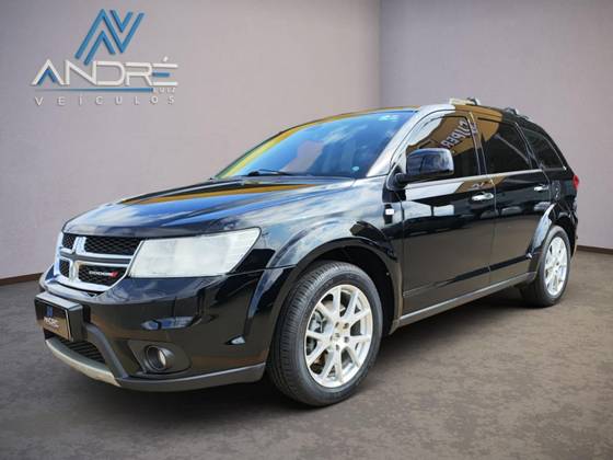 DODGE JOURNEY 3.6 RT V6 GASOLINA 4P AUTOMÁTICO DODGE JOURNEY 3.6 RT V6 GASOLINA 4P AUTOMÁTICO